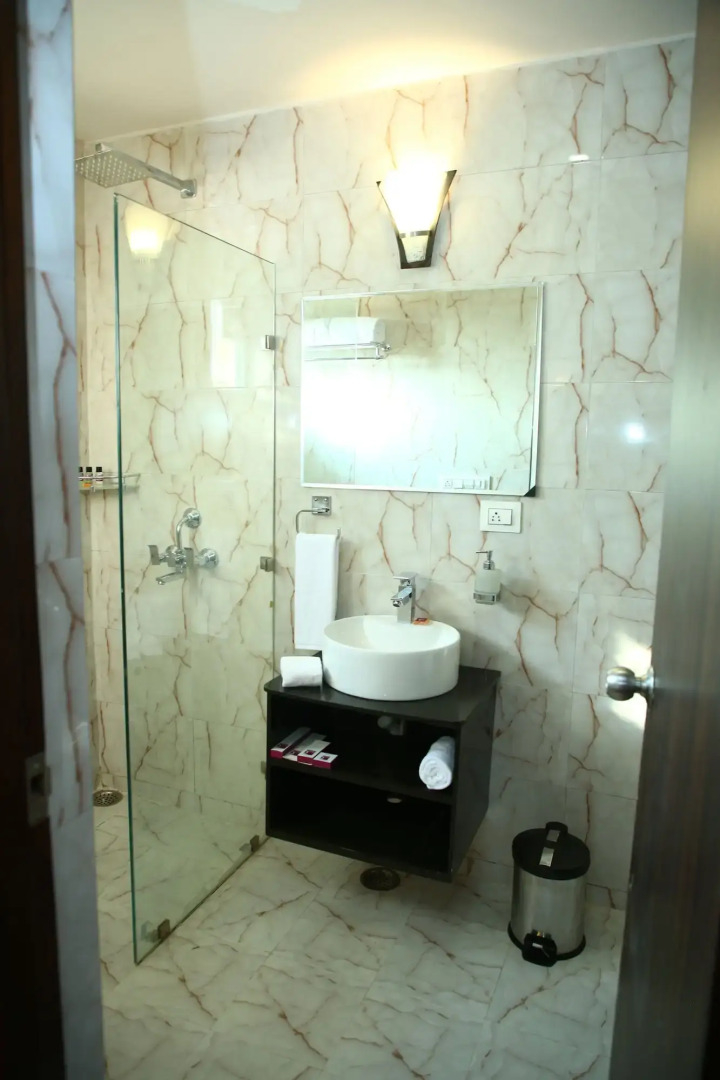 Anandam Clarks Inn Suites Vrindavan