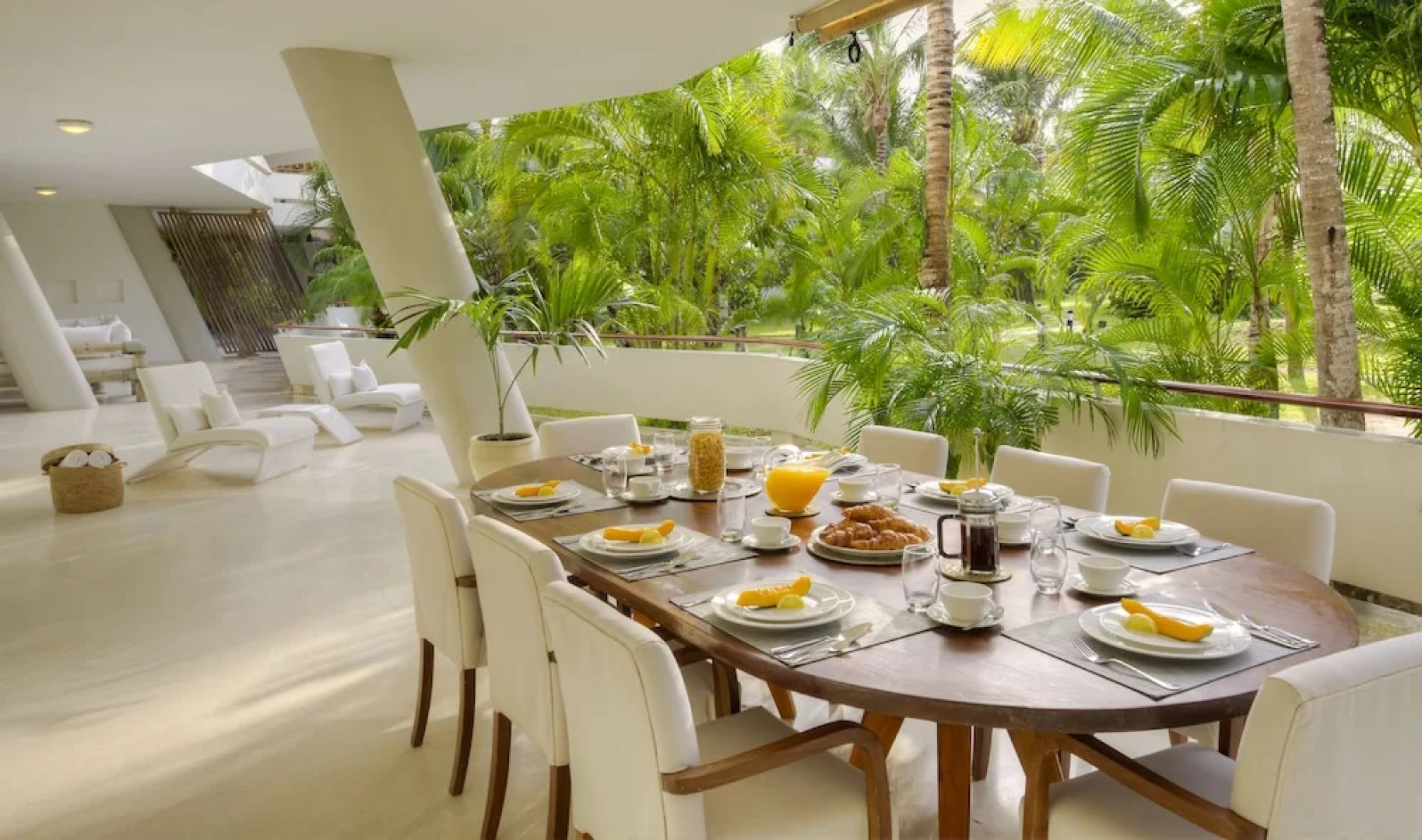 Billionaire Beachfront Apartments