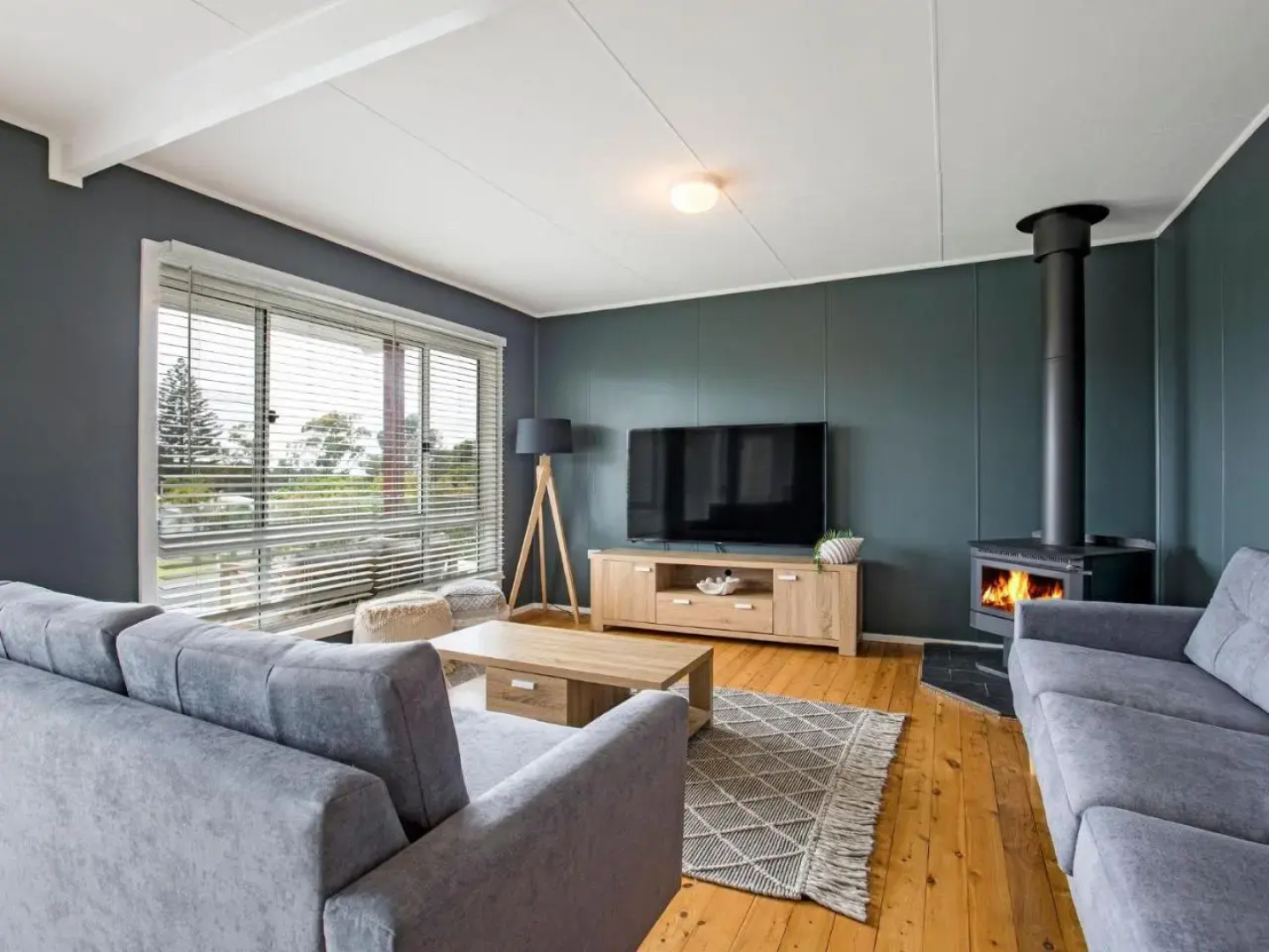 Sunfish - Pet Friendly - 4 Mins Walk to Beach