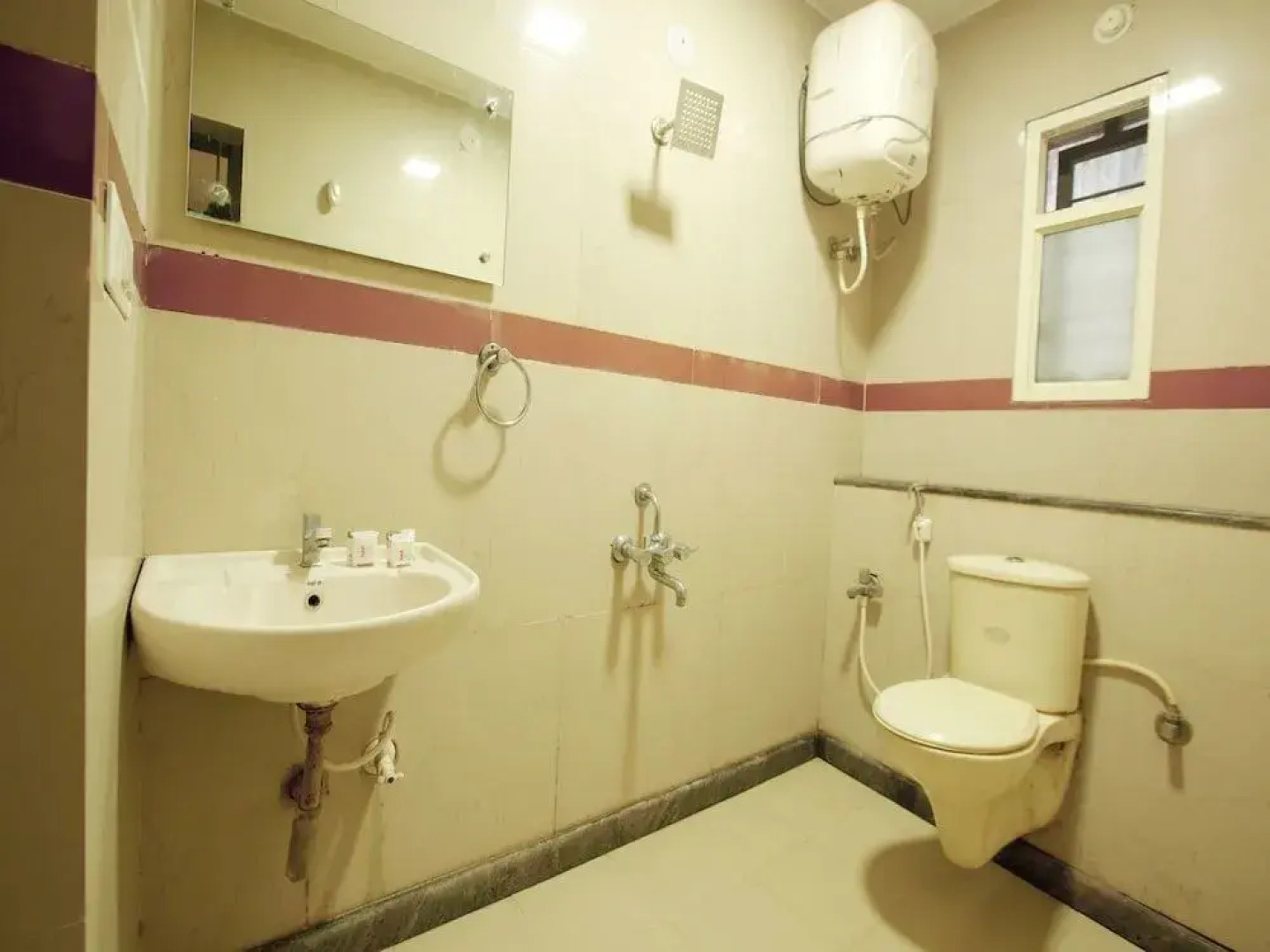 OYO 12162 New S K Regency