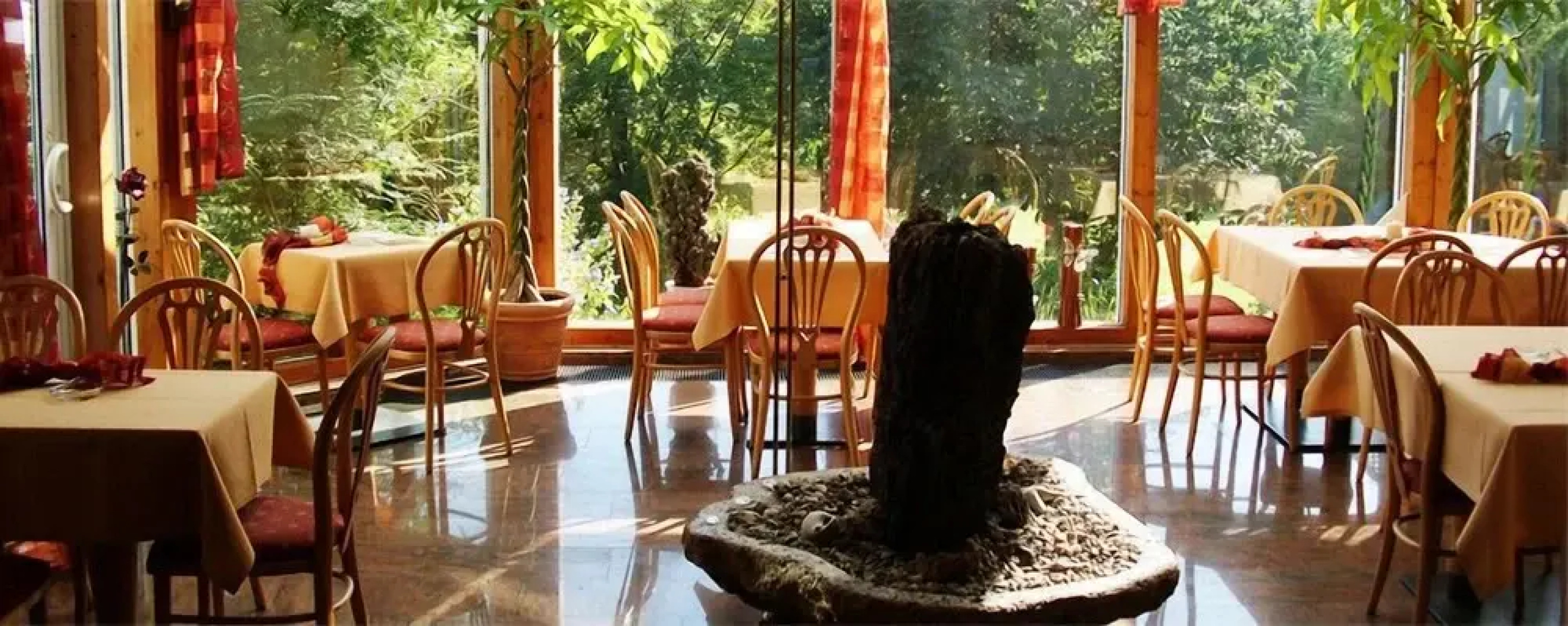 Waldhotel