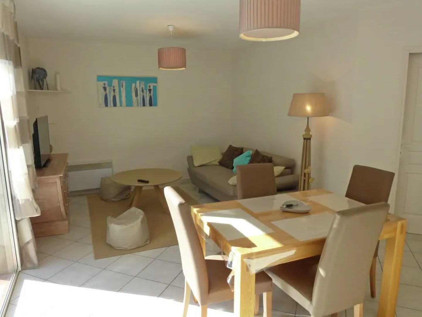 Beautiful Cottage in Raissac d 'aude With Pool and hot tub