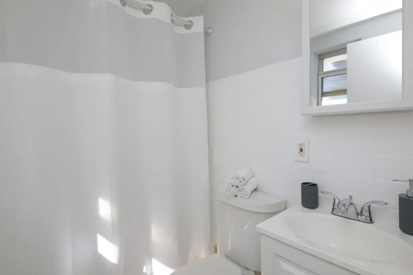 Lovely Apartment 10mins From Beach, 2mins to Mall