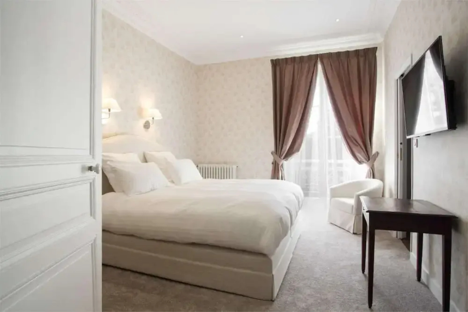 Domaine De Pouzelande B&B