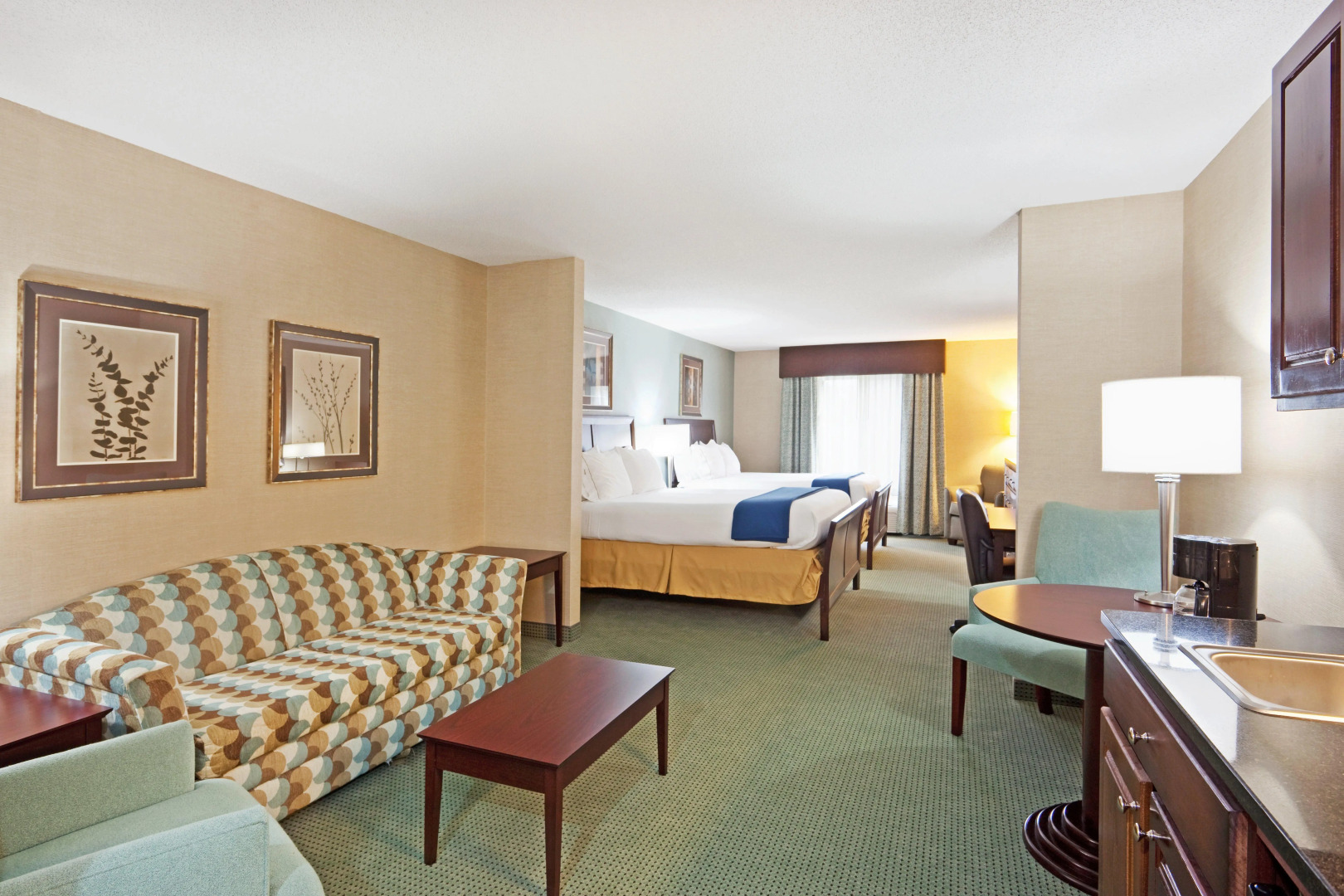 Holiday Inn Express & Suites Meriden by IHG
