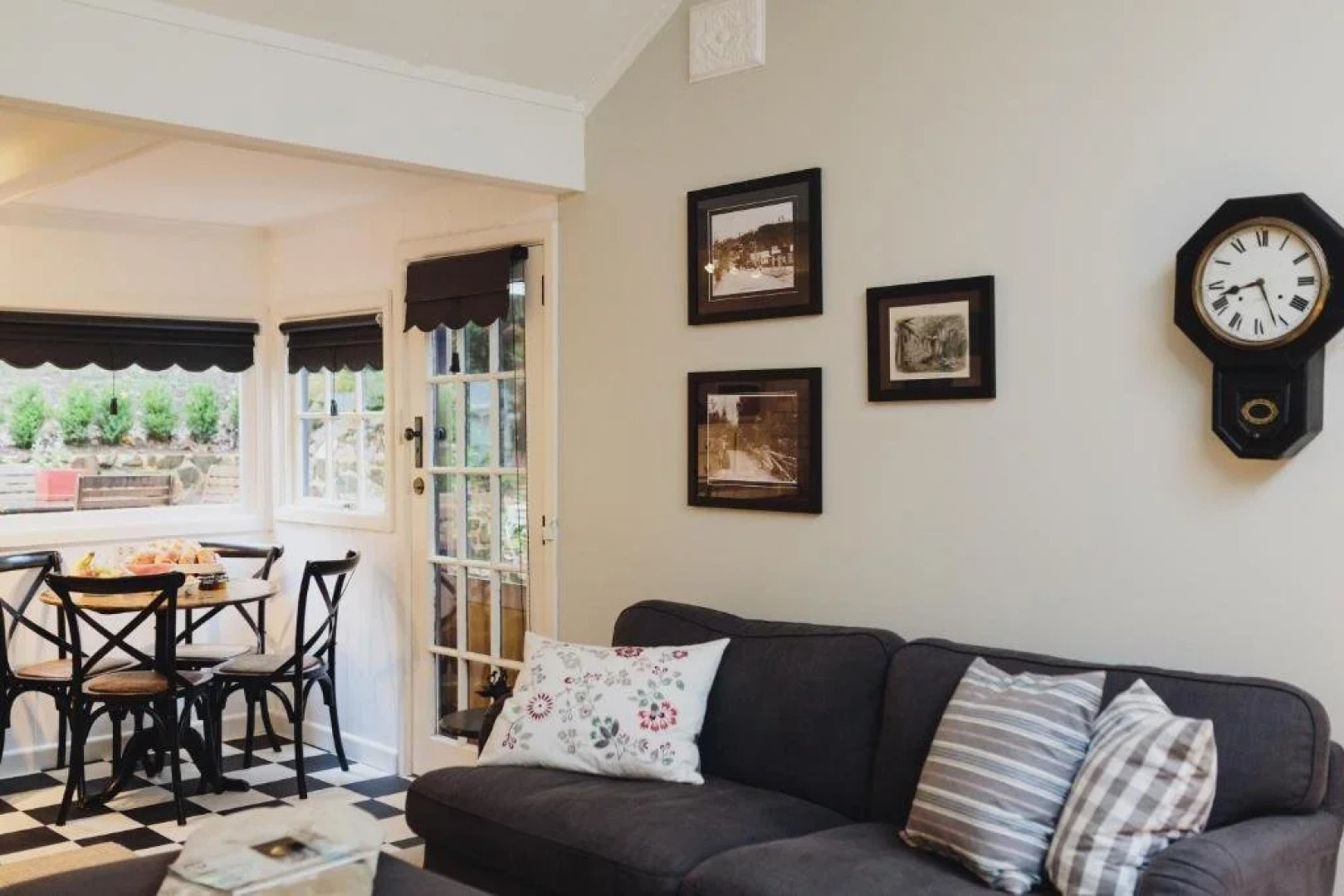 Dingleigh of Sassafras (Adults Only)