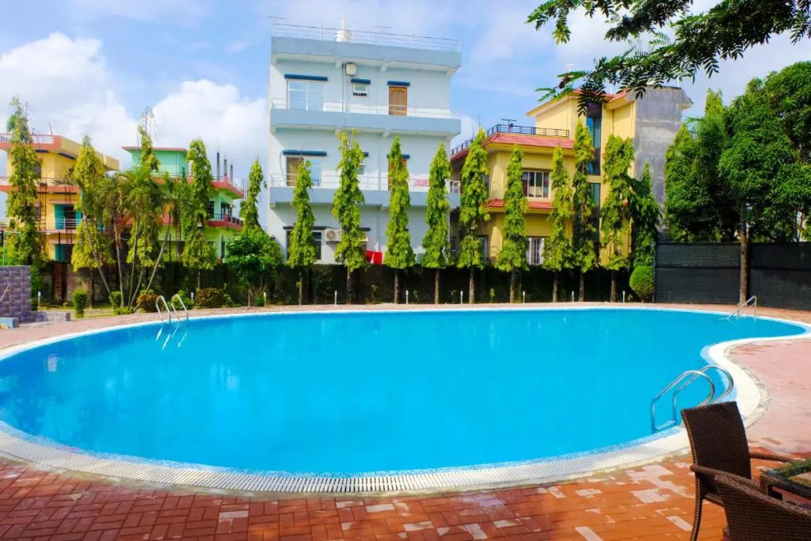 Hotel Nirvana Luxury International