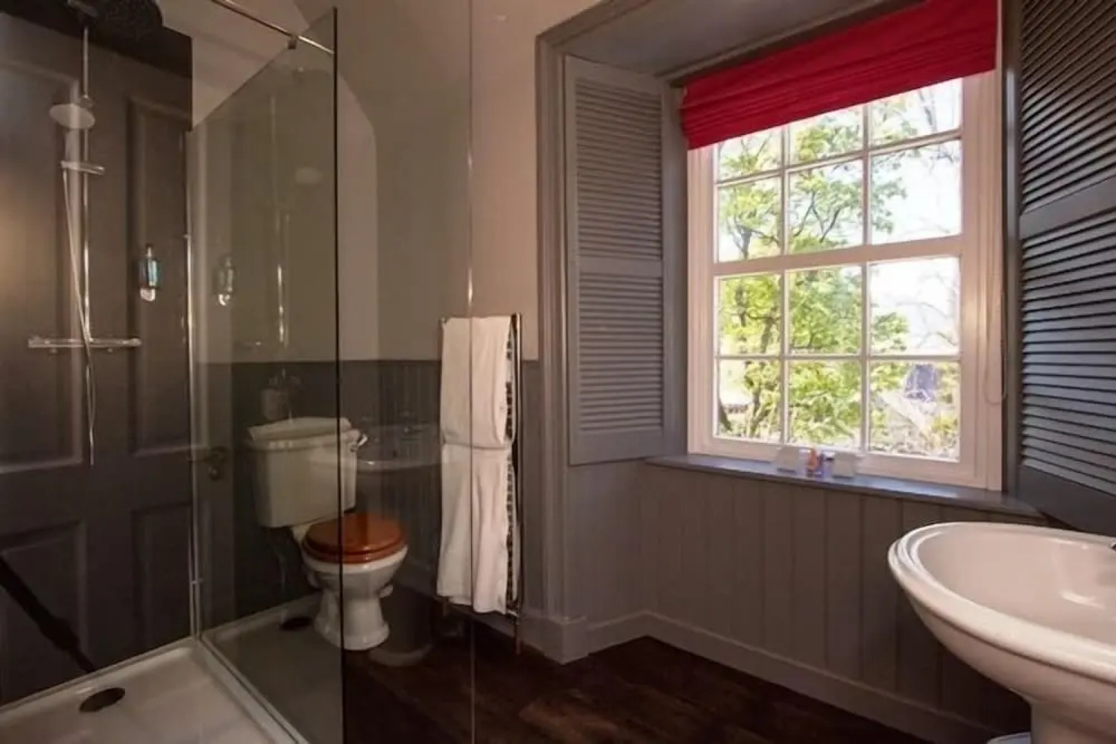 Glen Clova Hotel and Lodges