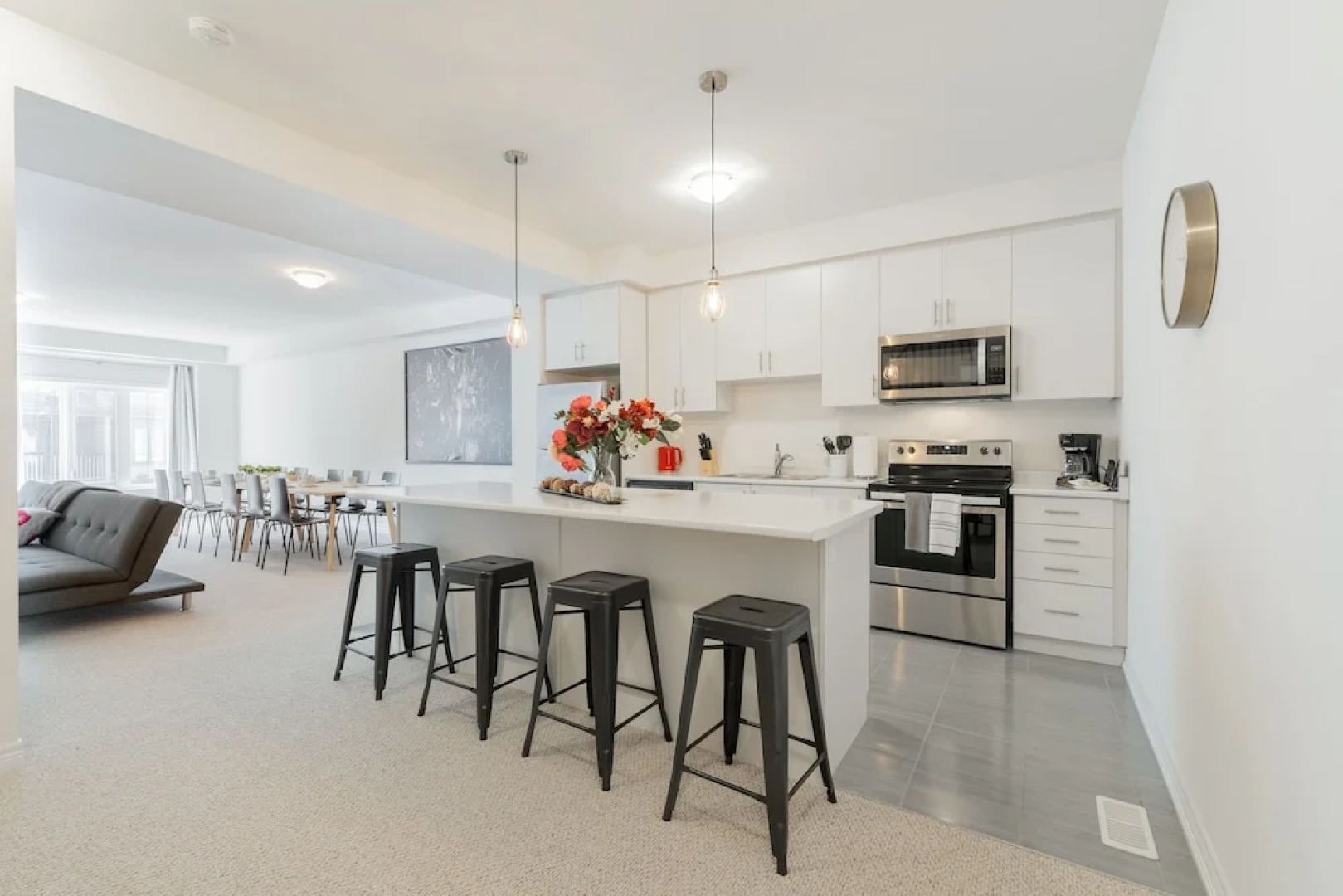 Gorgeous Brand New Spacious Town House