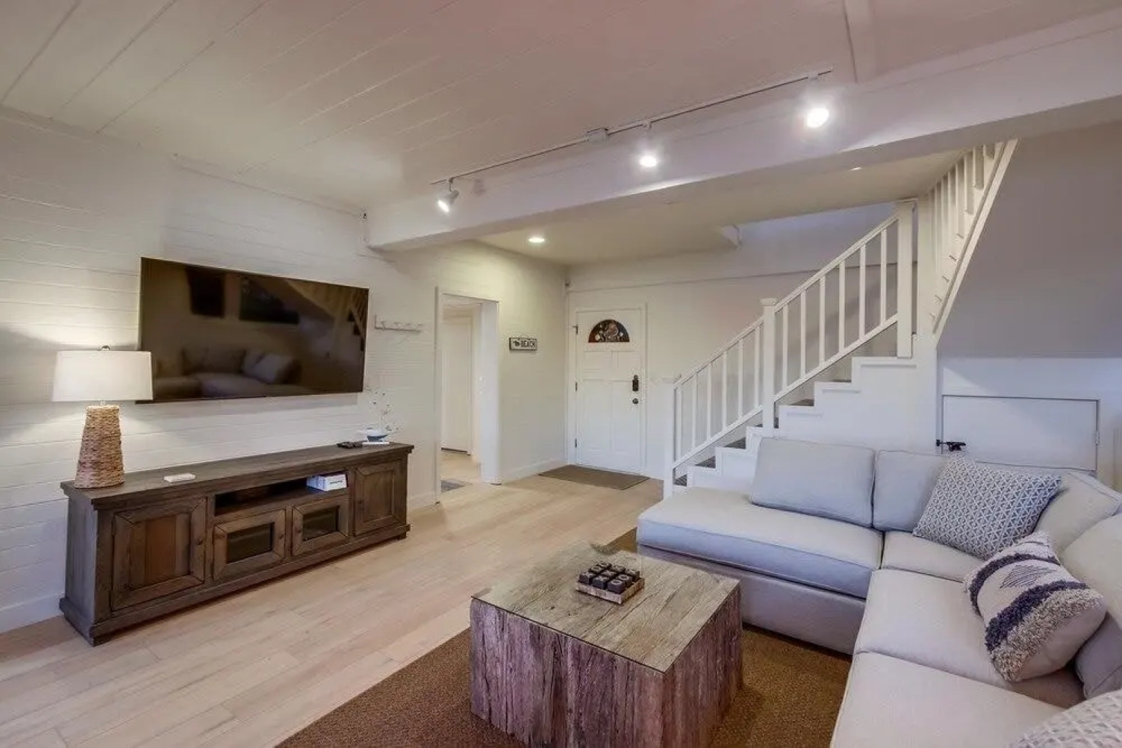 Beacons 3 Bedroom Home