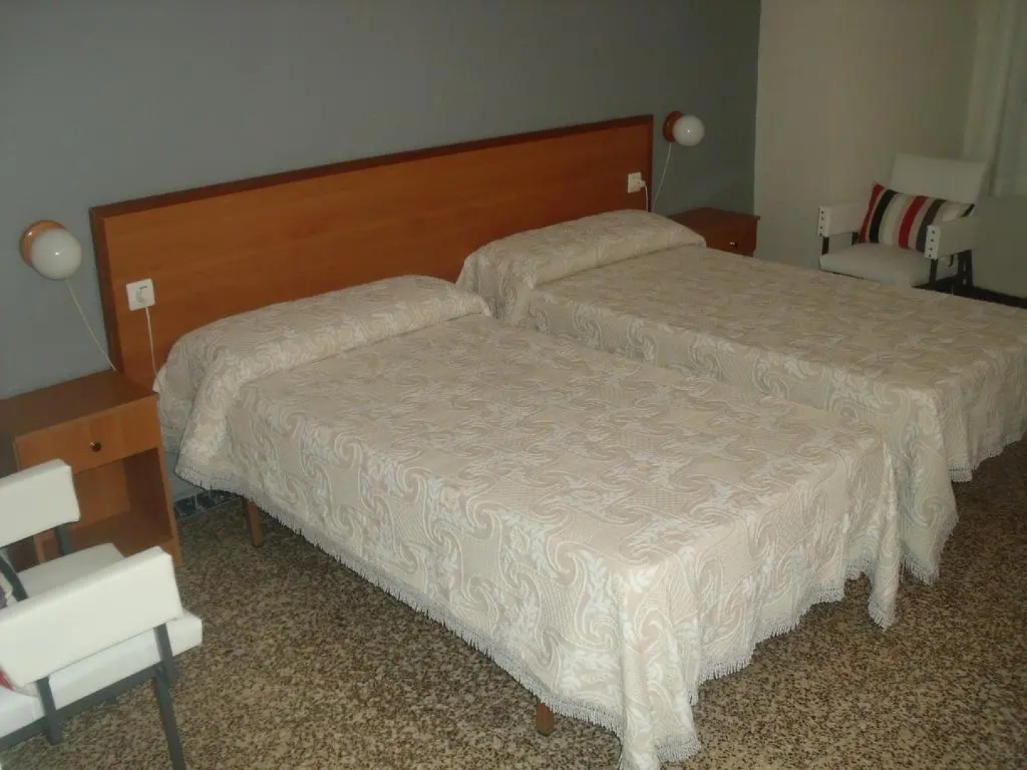 Pensión España 2 Estrellas