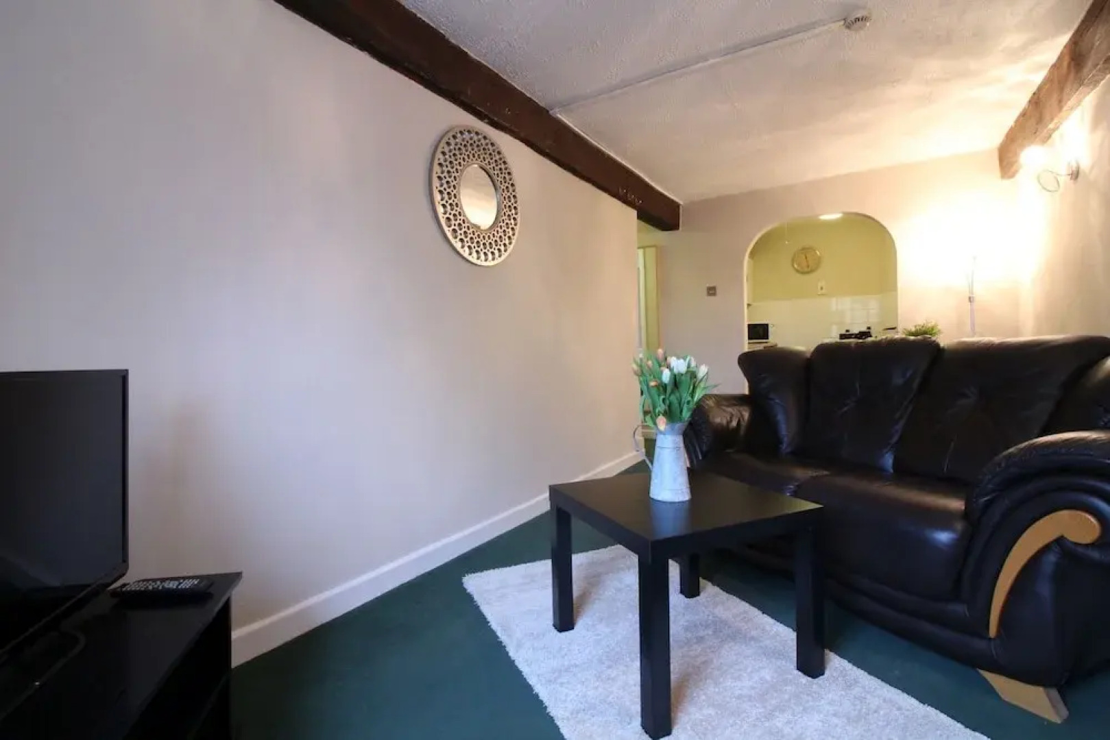 Roomtel Riverside Suites