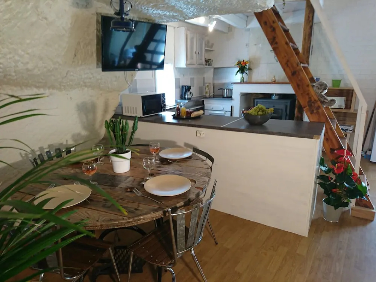 Gite Troglodytique Le Troglo'riel