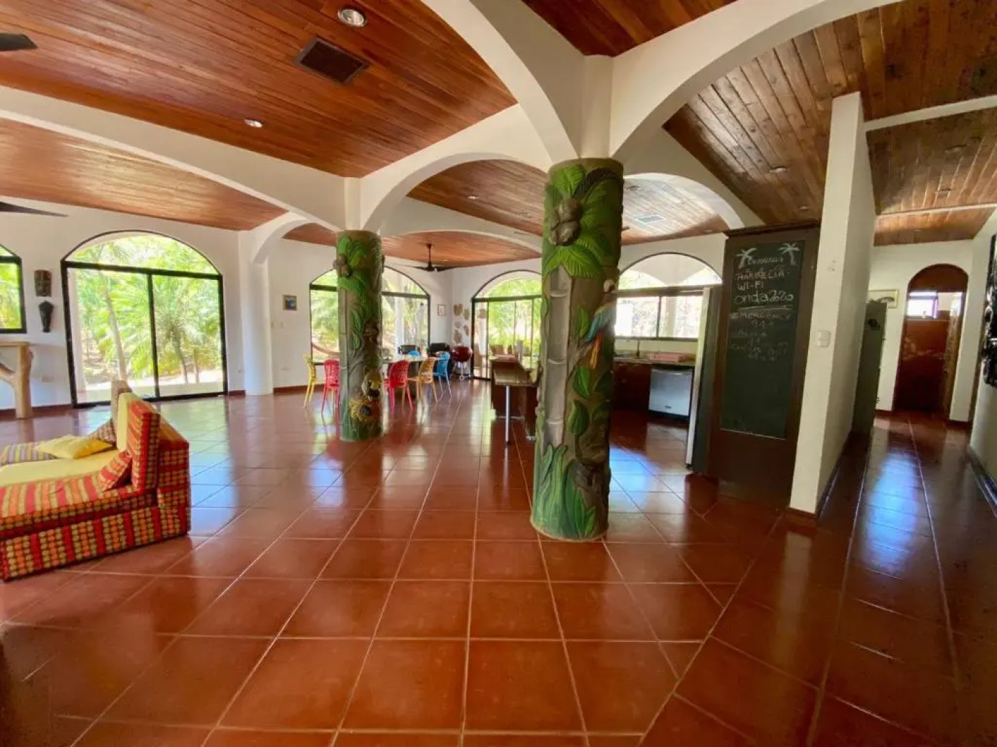 Casa Alice Surf Lodge - Hostel