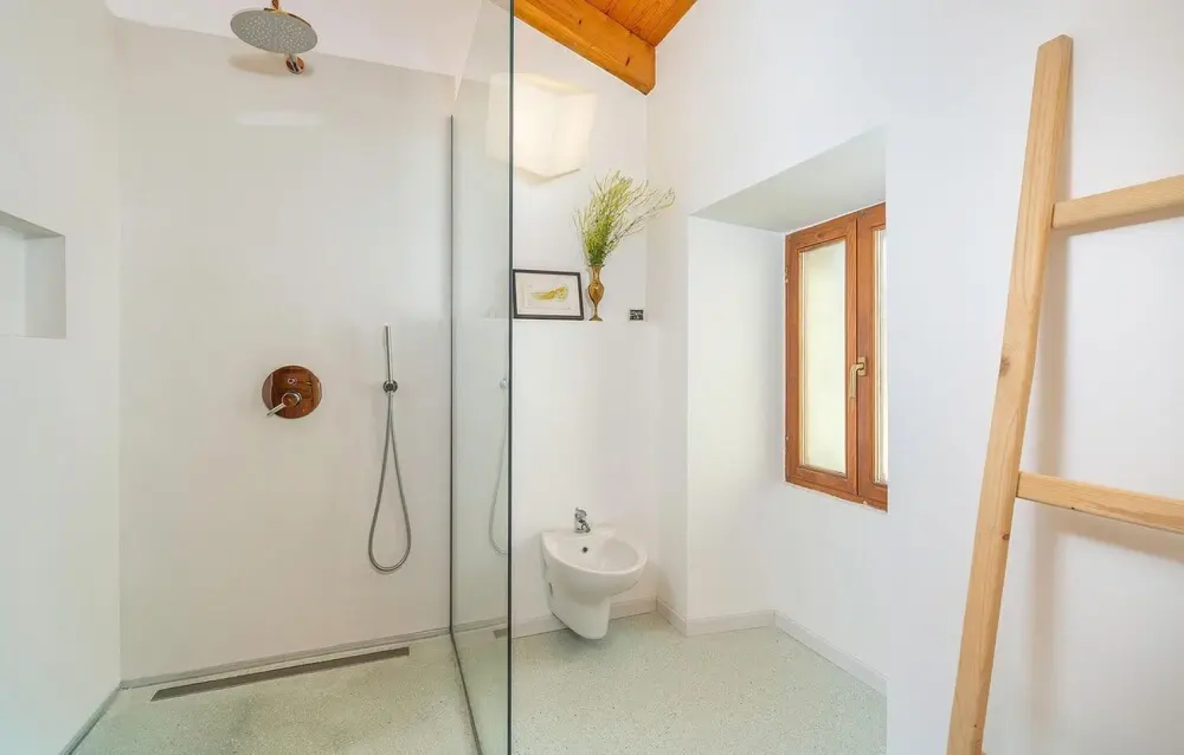Stunning Home in Podpican With Outdoor Swimming Pool, Wifi and 3 Bedrooms