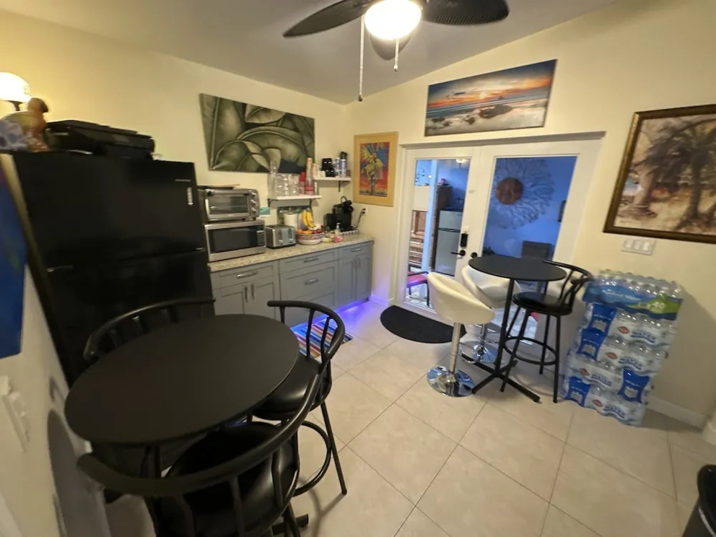 Fantasy Island Inn – Caters to Men