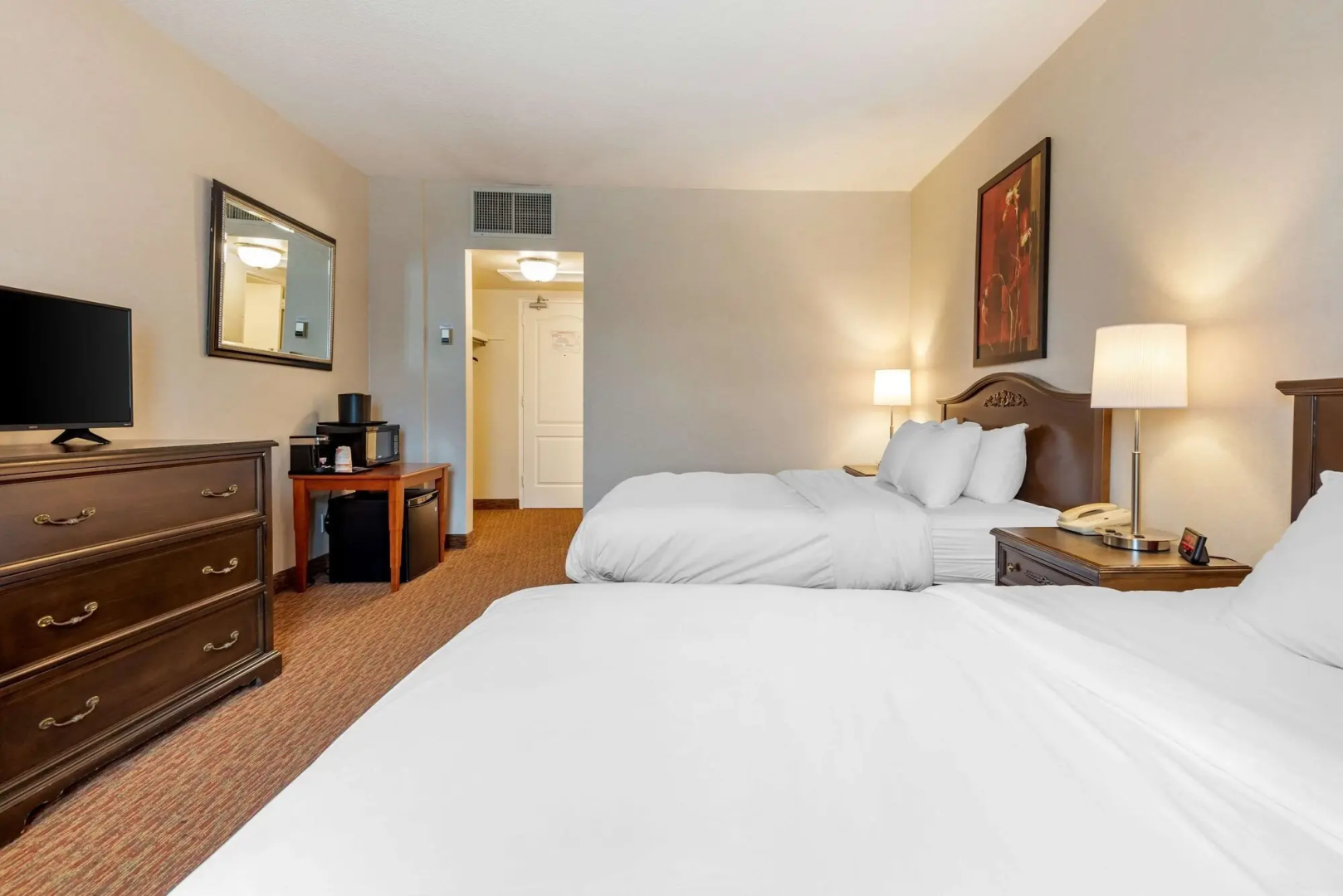 Village Inn & Suites