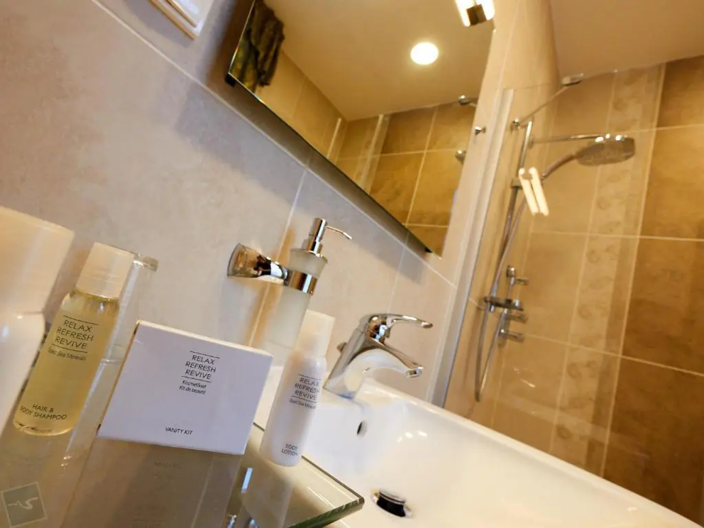 Hradná stráž Hotel&Apartments