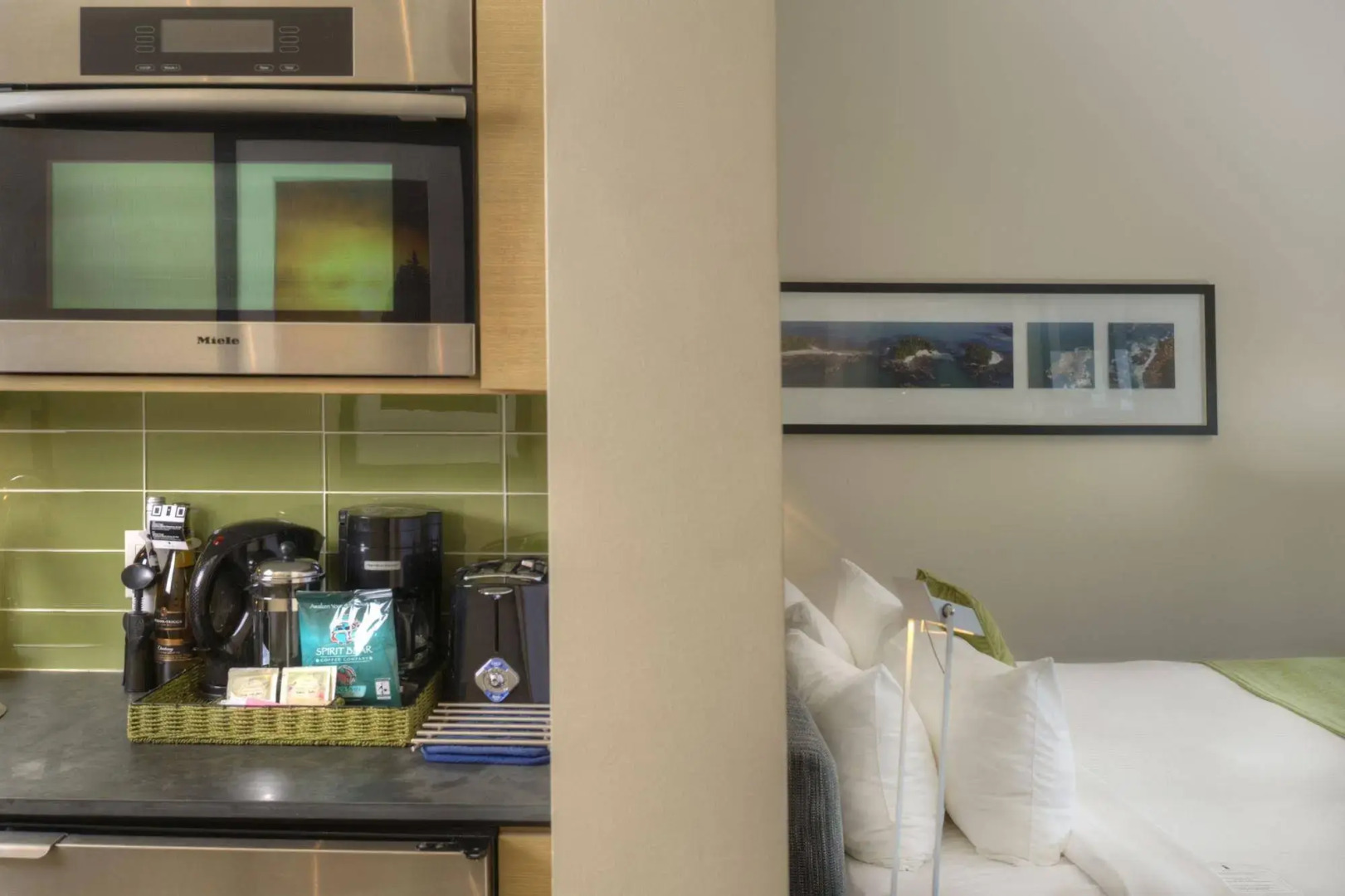 Black Rock Oceanfront Resort