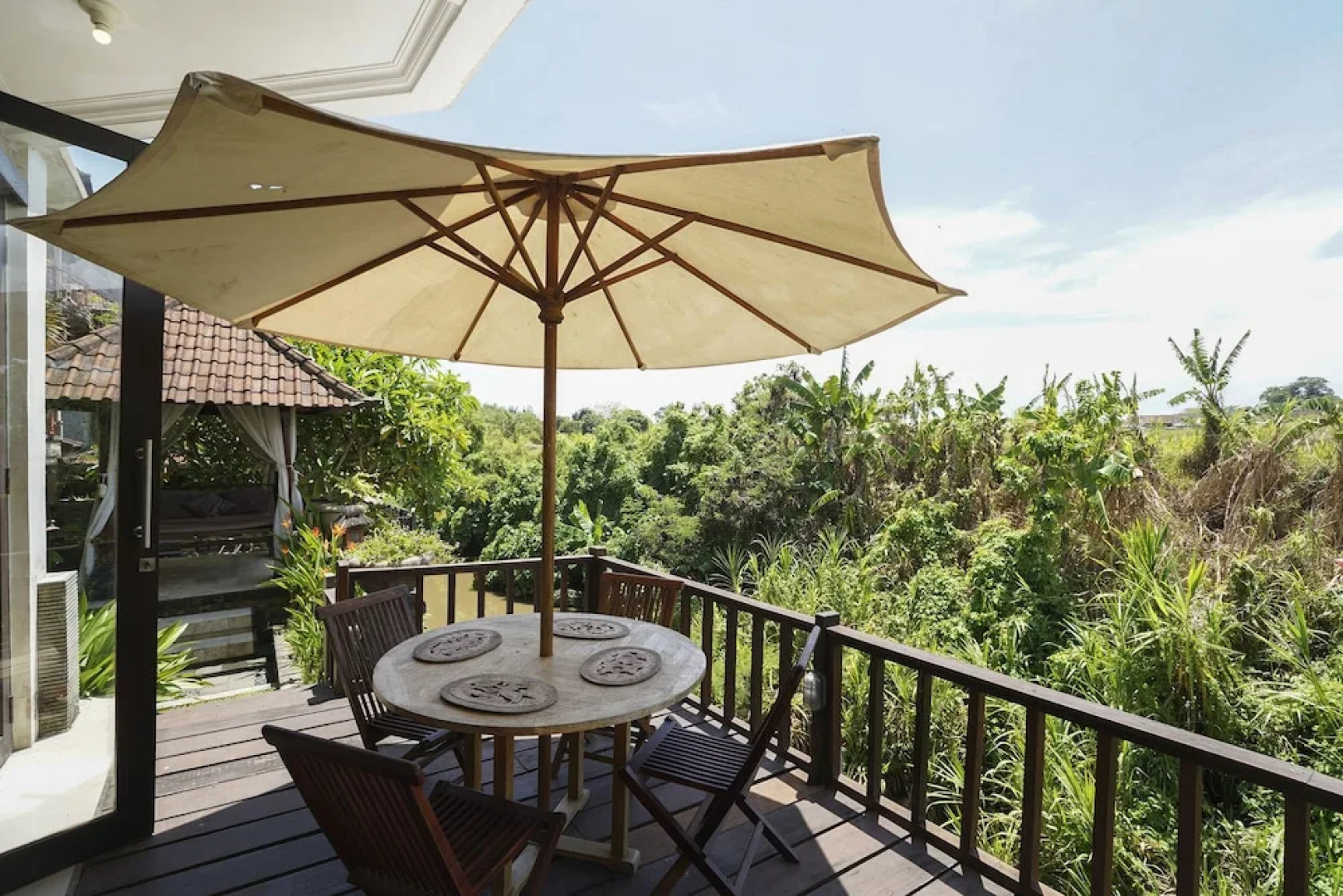 Griya Shanti Homestay by OYO Rooms
