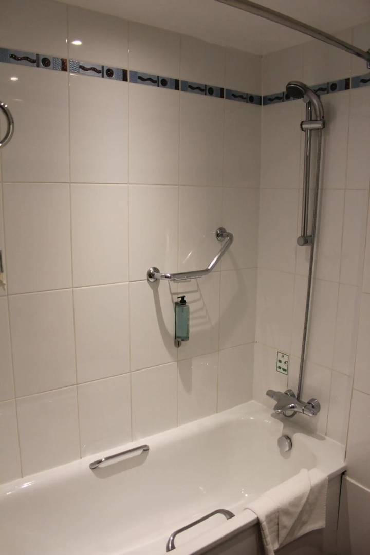 Holiday Inn Ellesmere Port by IHG