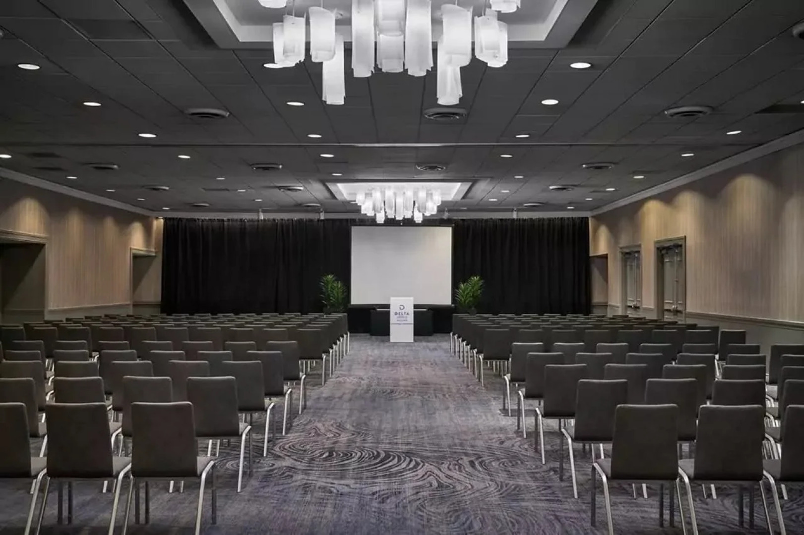 Delta Hotels by Marriott Richmond Downtown