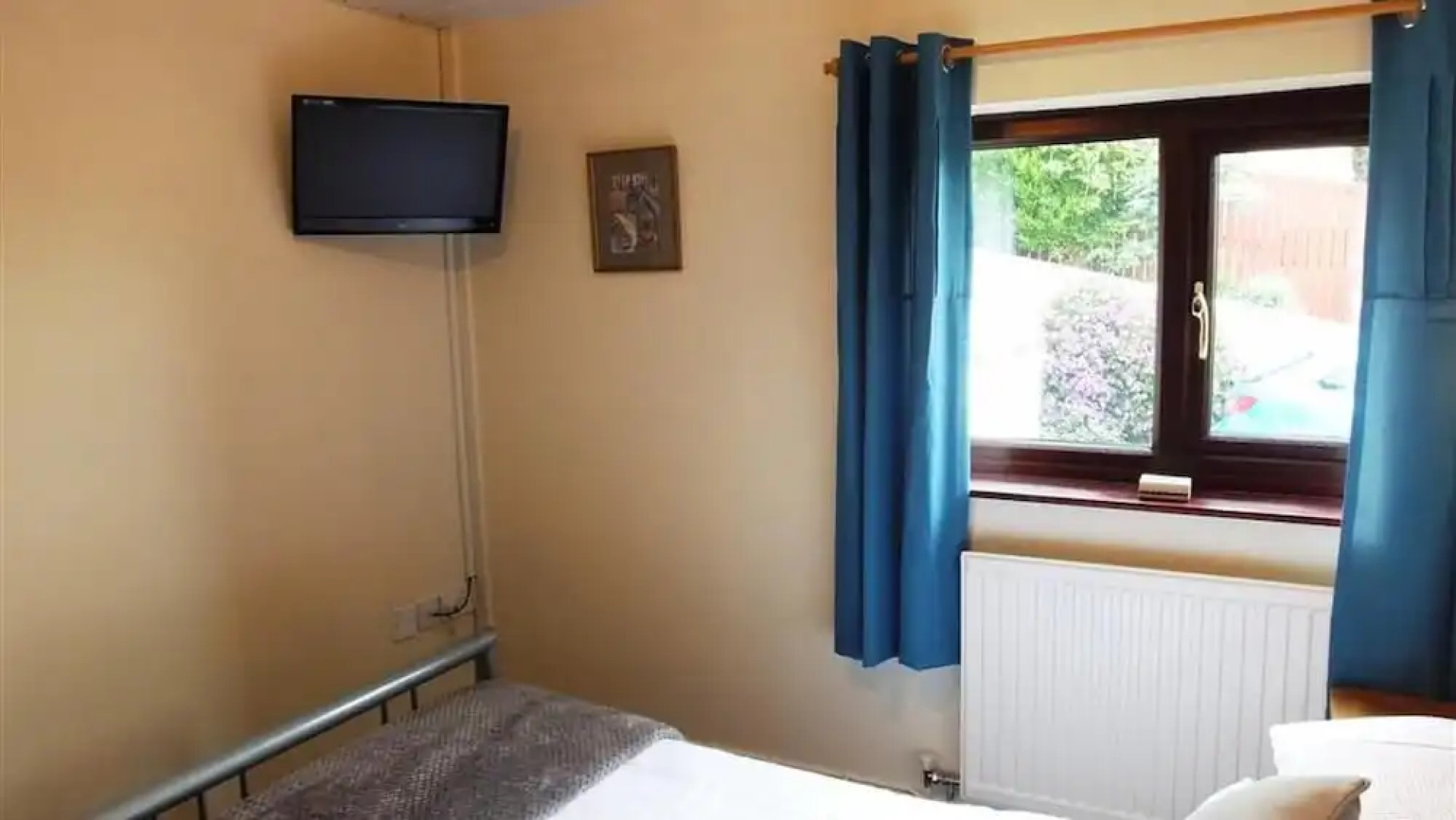 Strawberry Gardens 12A