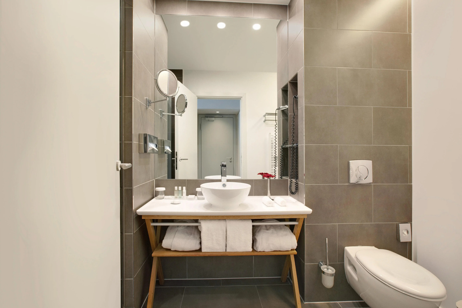 Отель Berlin Potsdamer Platz by Leonardo Hotels