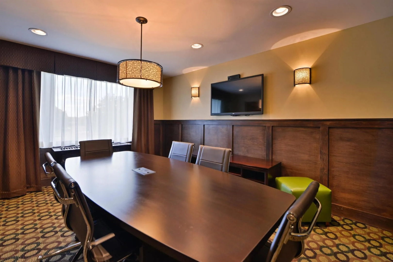 Best Western Plus Glenview Chicagoland Inn & Suites