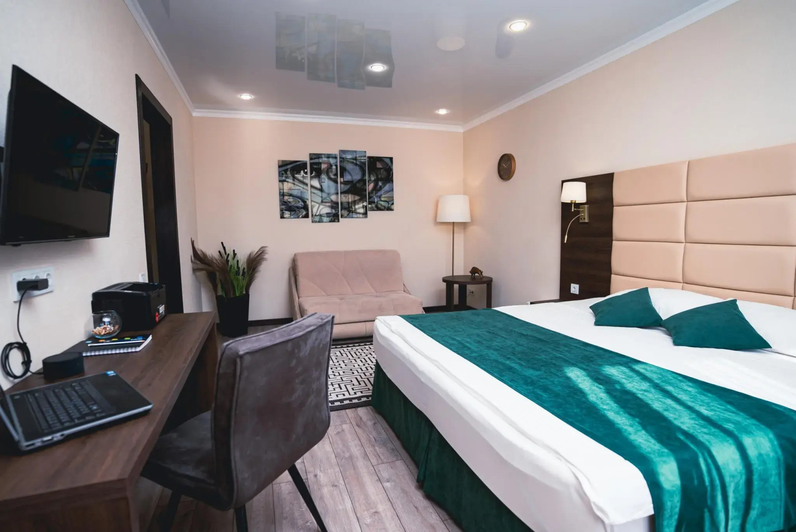 Архитектор на улице Мира 27/2