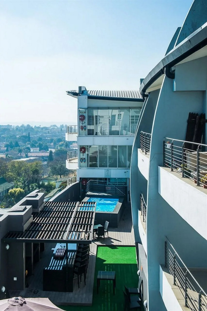 Genesis All-Suite Hotel