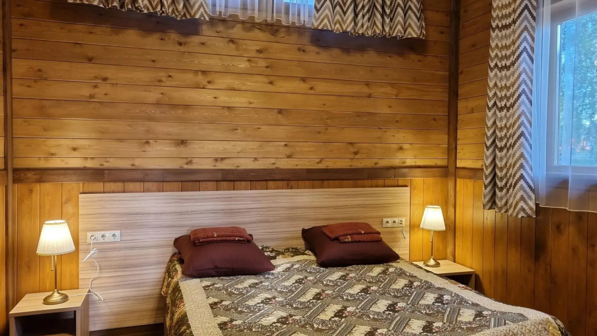 Дом В1 на базе отдыха Новинки Парк