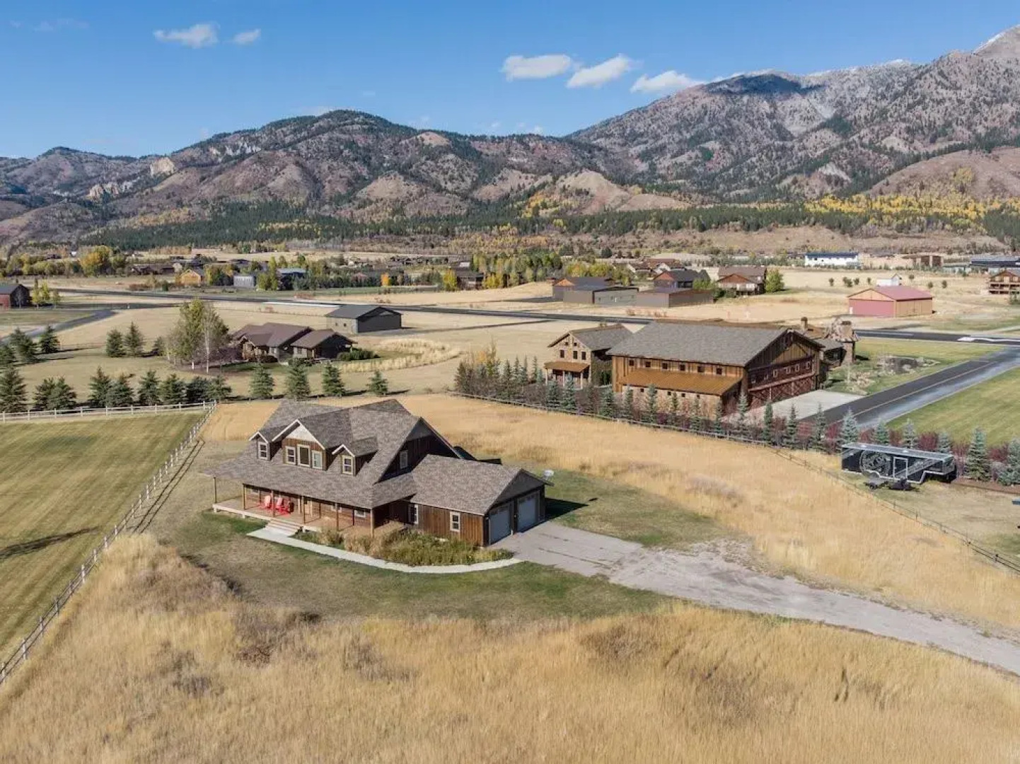 Alpine Airspace by KABINO