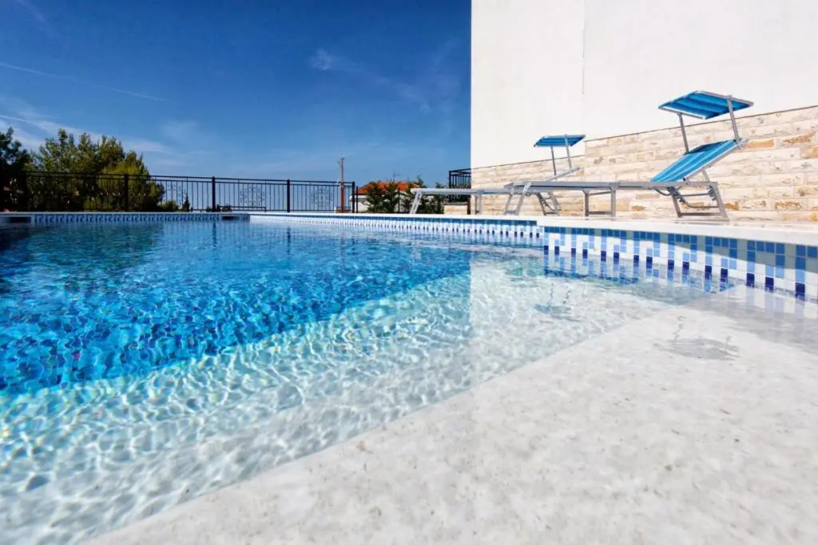 New Apartments Sunshine