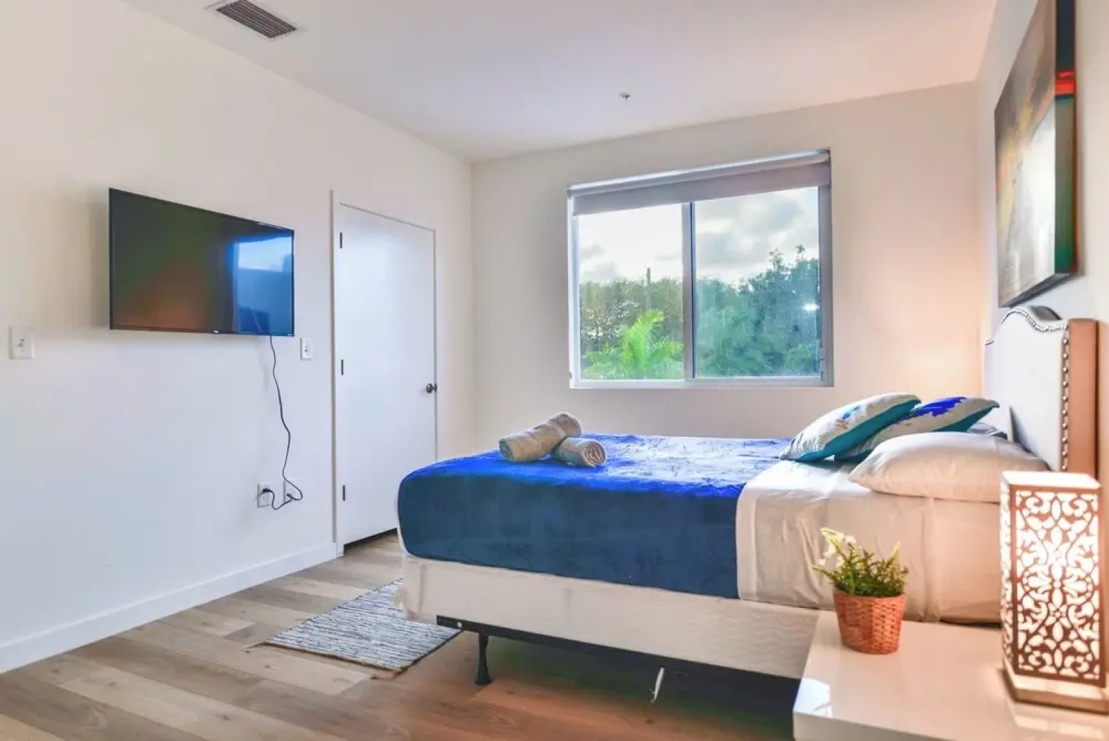 Stylish Townhouses by Design District