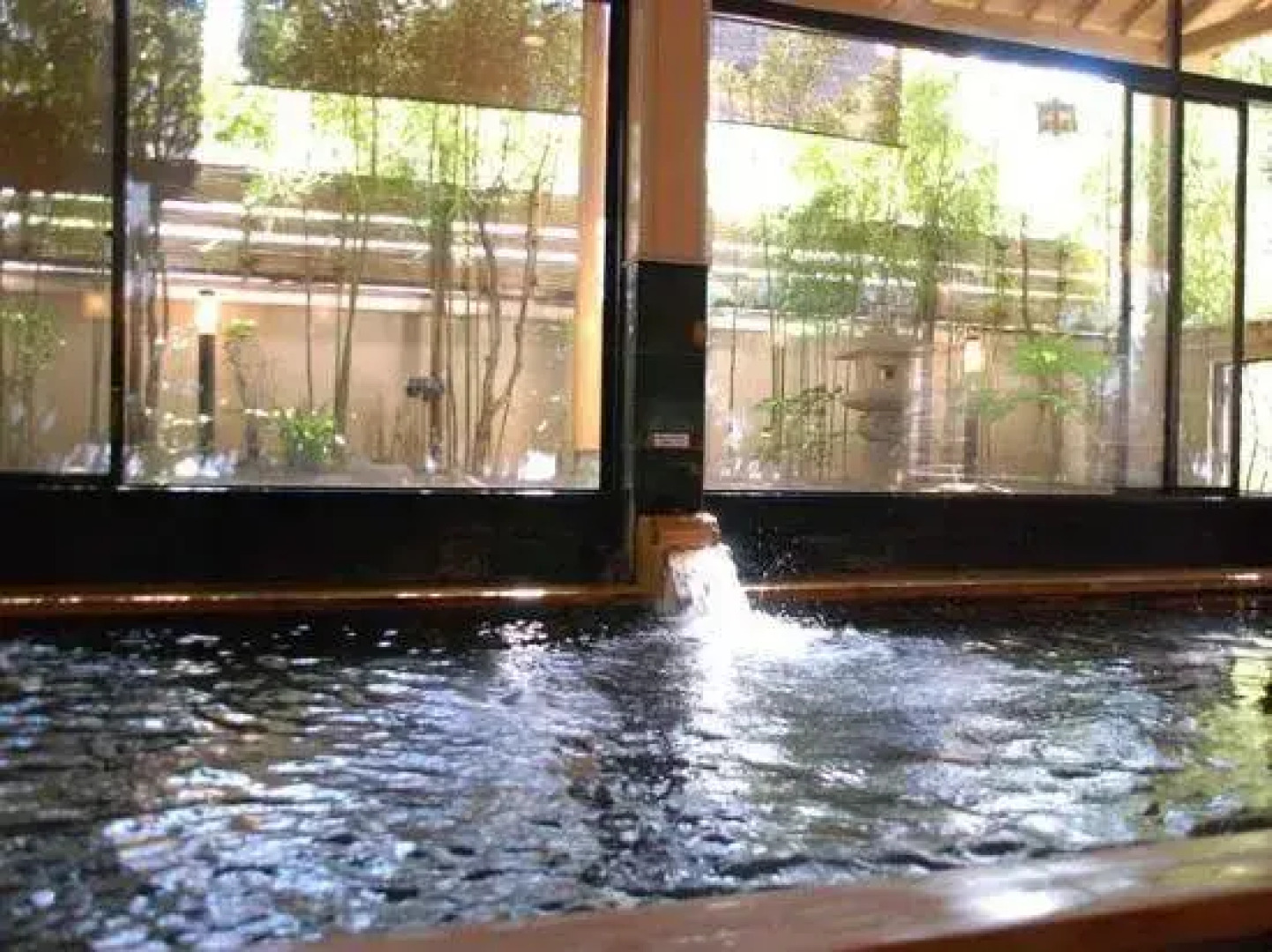 Nakamasu Ryokan