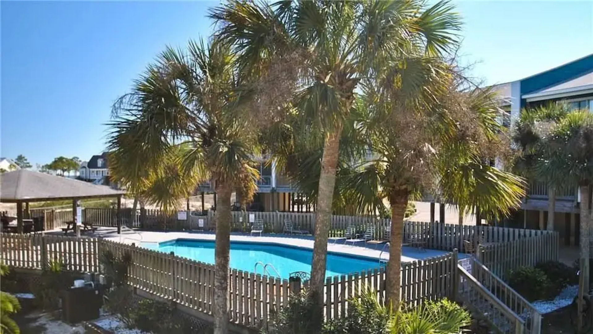 032 Sandcastle 5B by RedAwning