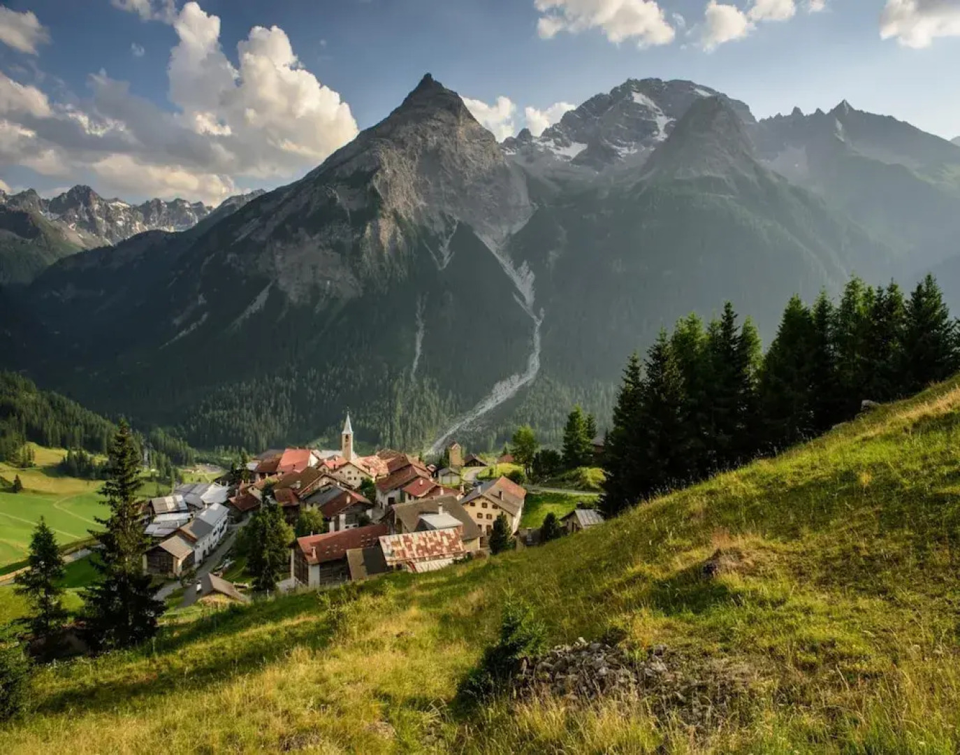 Apartment in Goldrain With Pool & Mountain Views