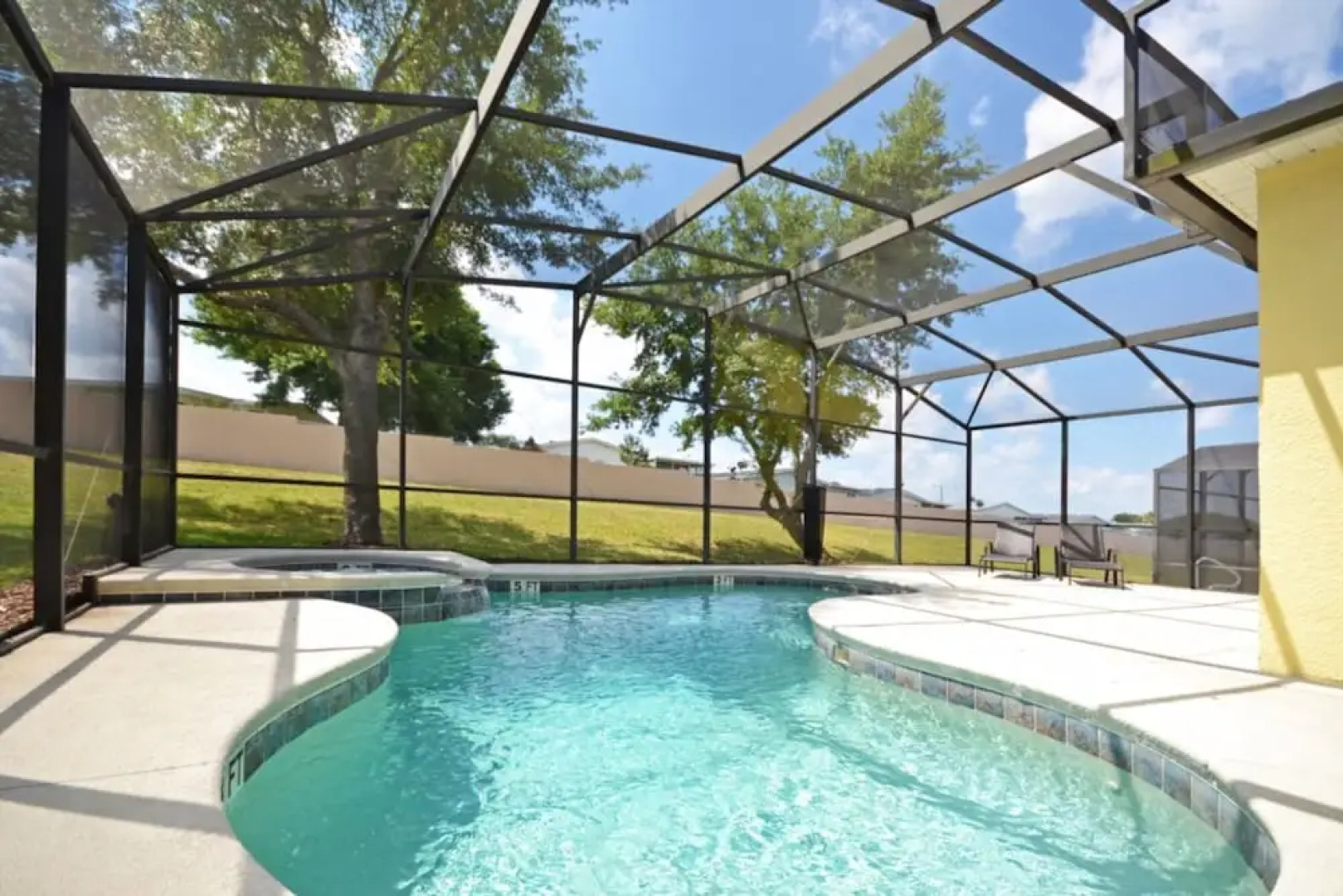 Calabay Parc at Tower Lake 215843