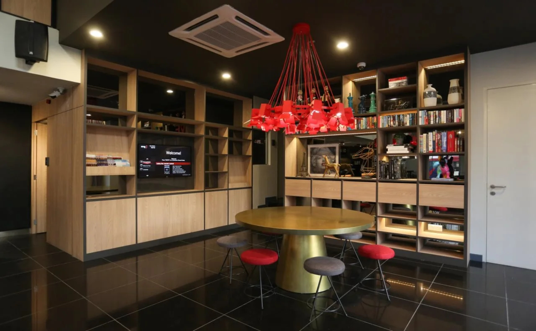 Avenue J Hotel Central Market KL