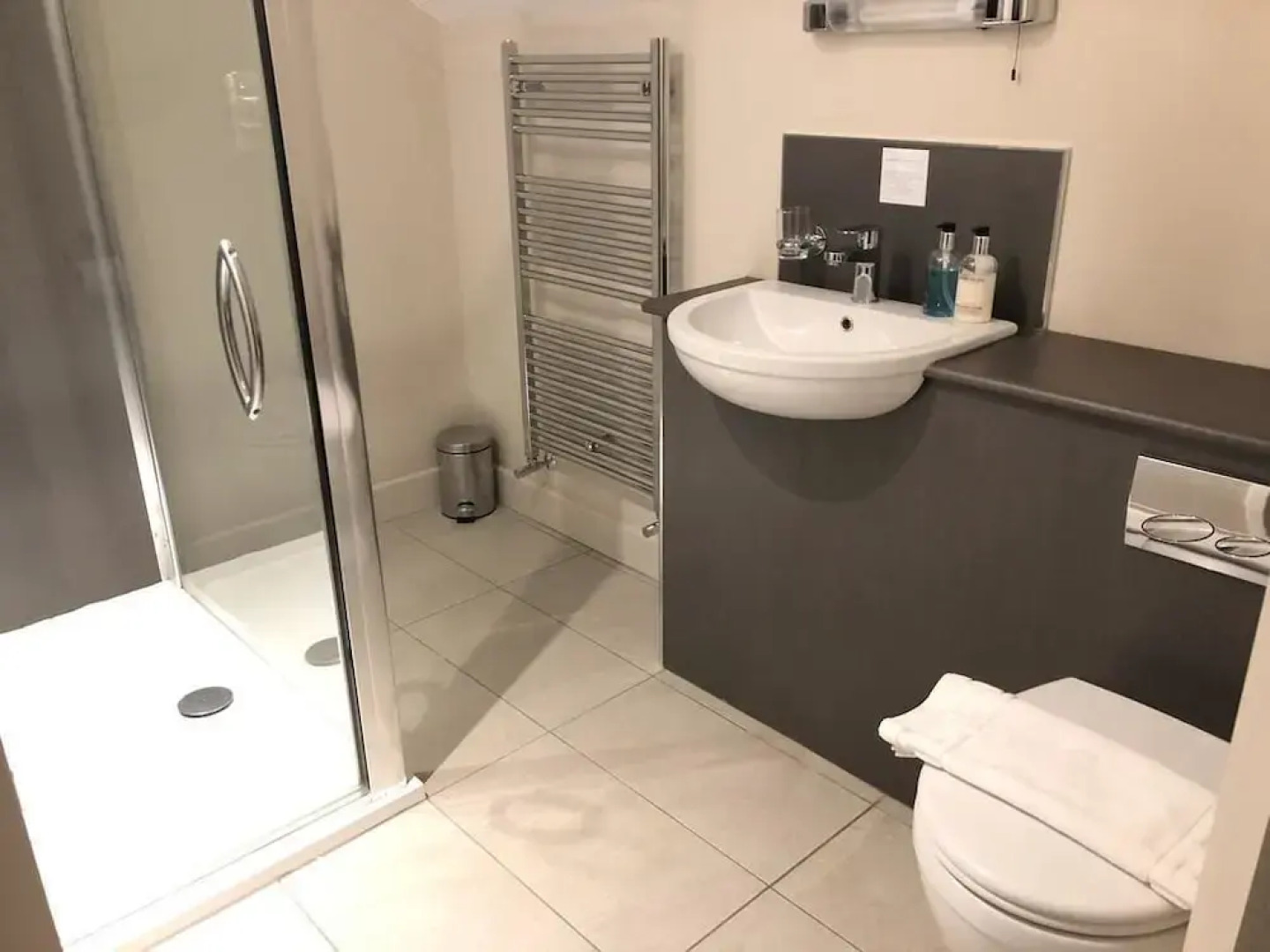 The Red Well Country Inn