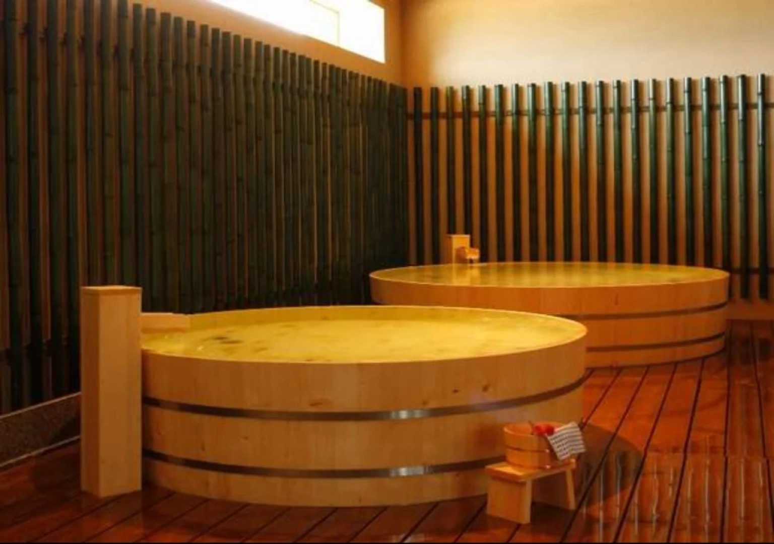 Bayside Square Kaike Hotel