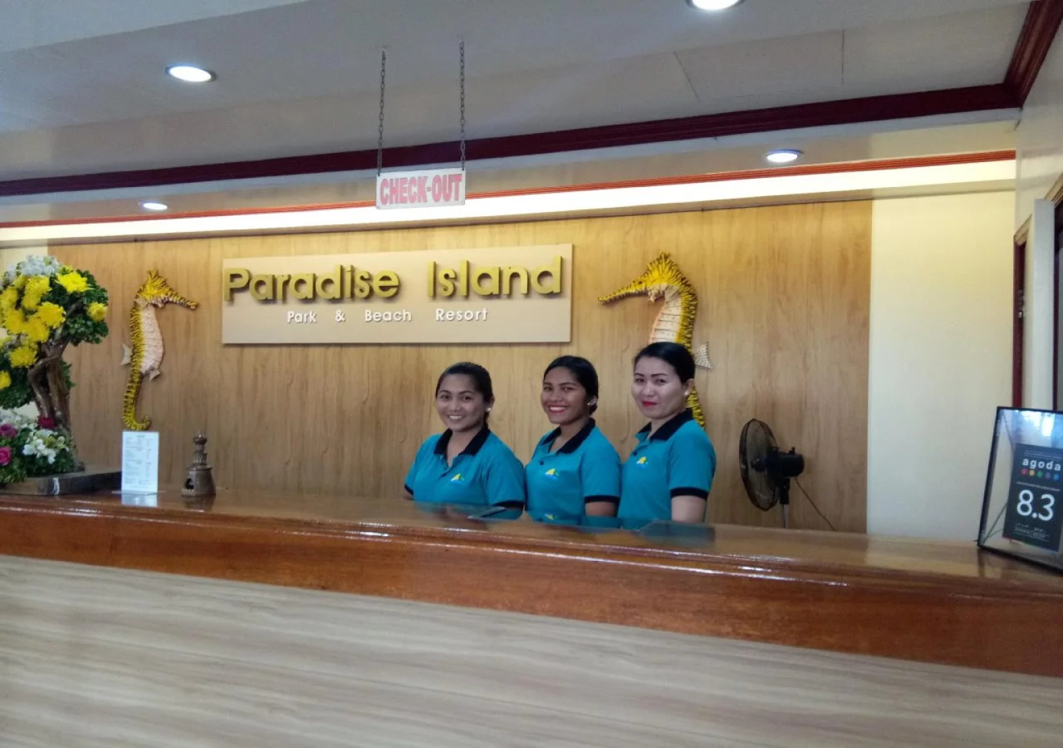 Paradise Island Park & Beach Resort
