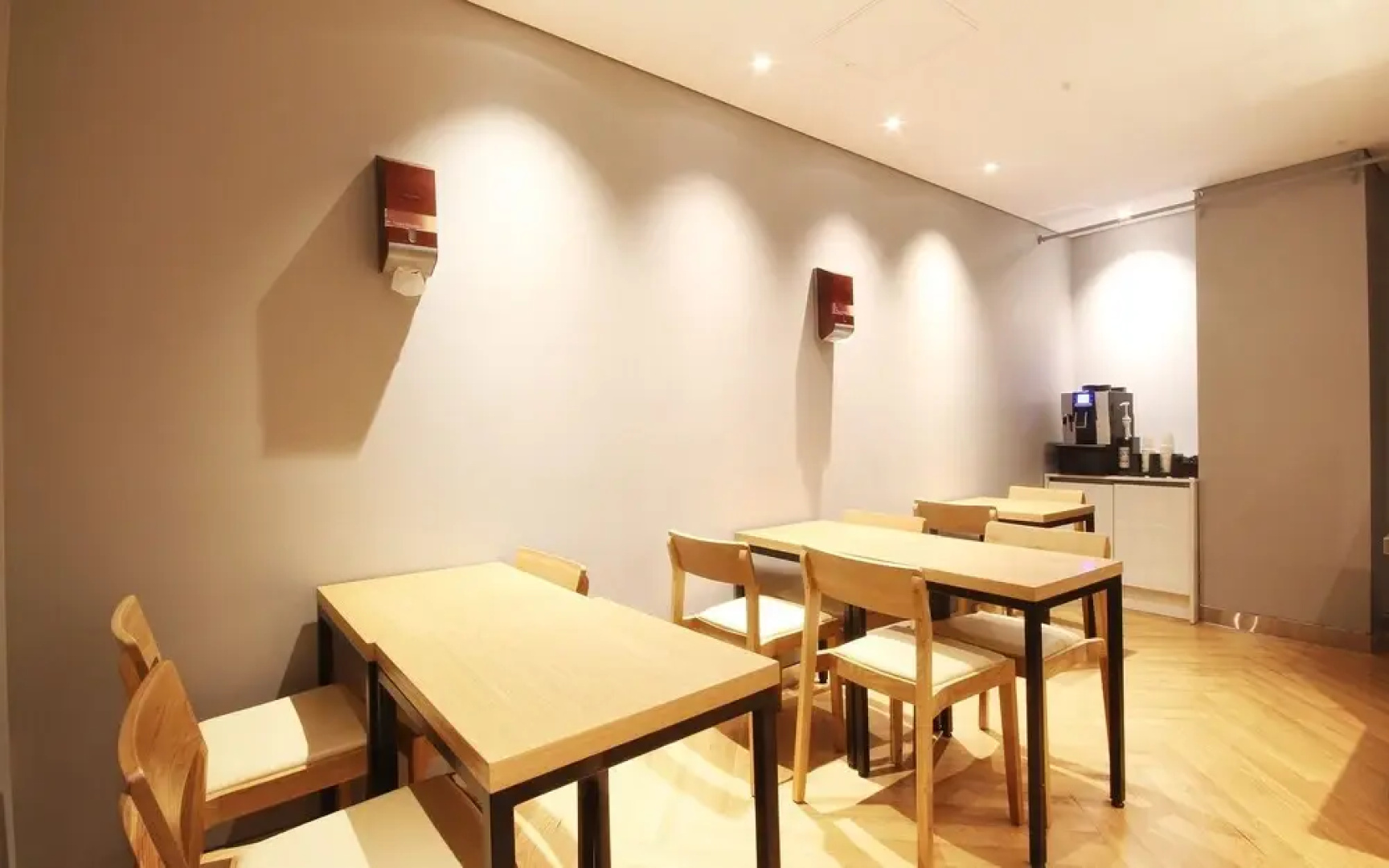 Daegu Cherish Hotel