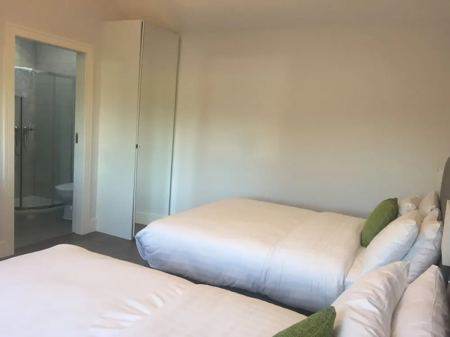 The Red Cottage & Stables