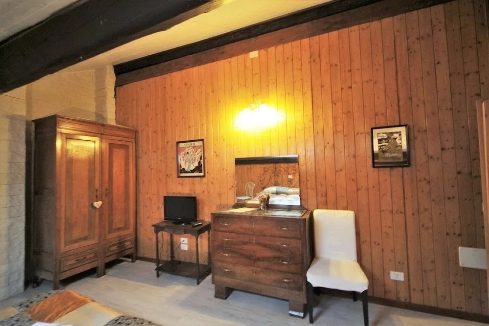 Big flat for groups.