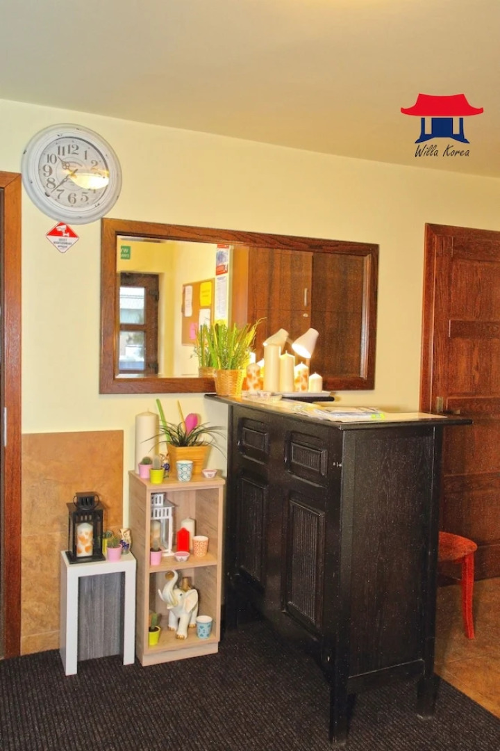 SEUL WILLA  Guest house n Restaurant