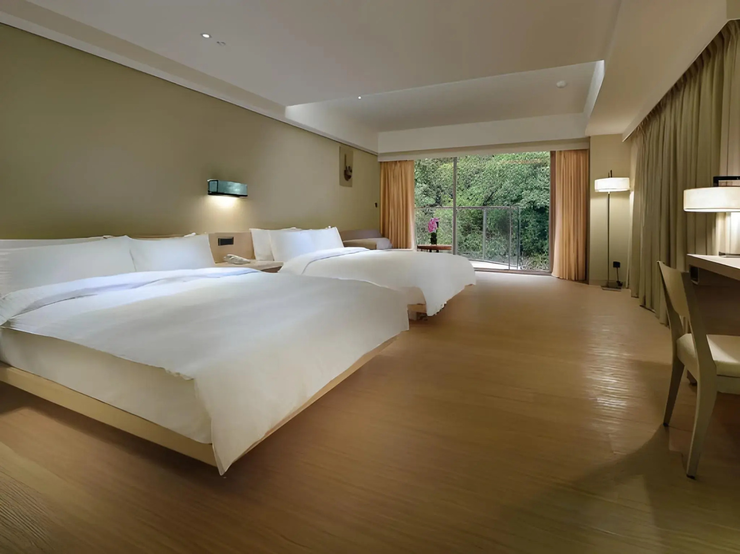 Chihpen Century Hotel