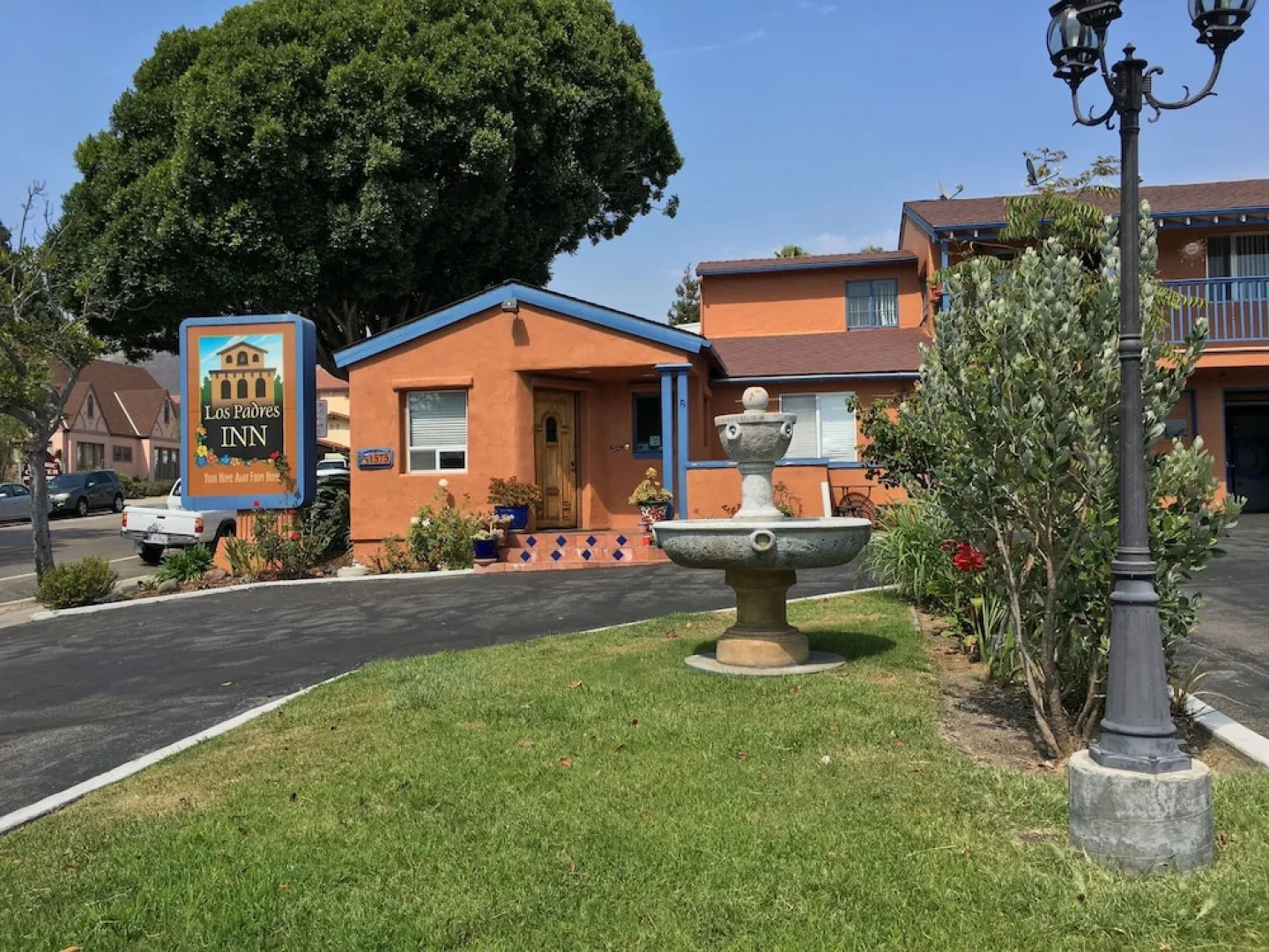 Los Padres Inn