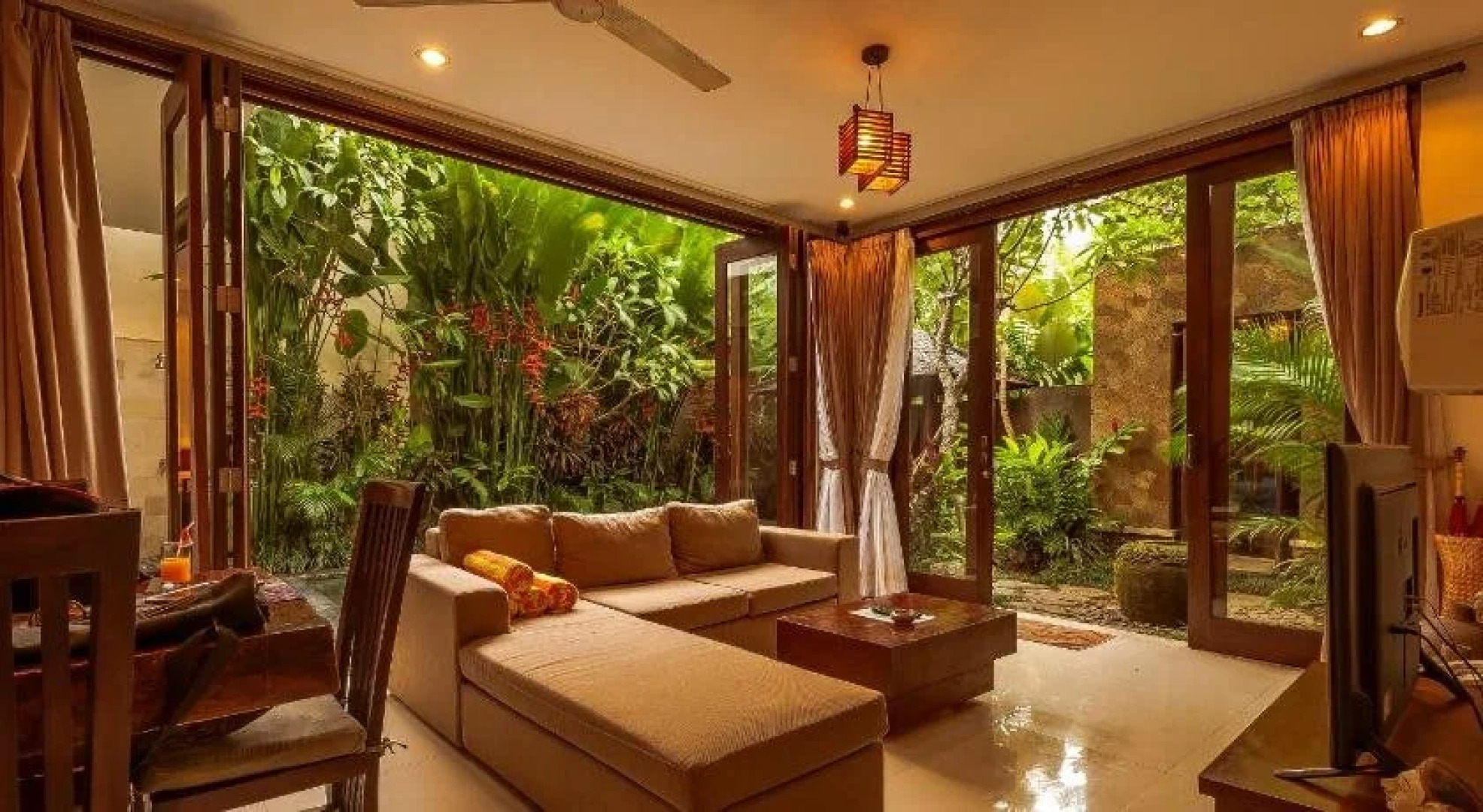 Aksata Villas Kerobokan